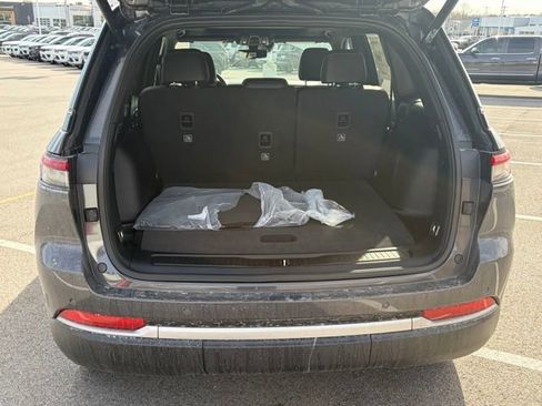 New 2026 Jeep Grand Cherokee Limited w/ Luxury Tech Group II image 7