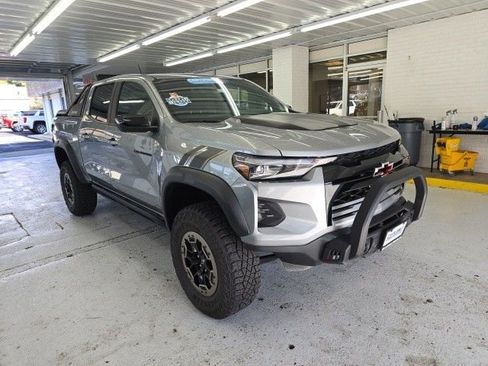Certified 2023 Chevrolet Colorado ZR2 w/ Desert Boss Special Edition image 7