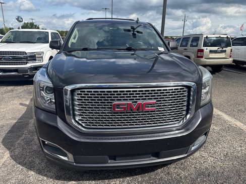 Used 2017 GMC Yukon Denali w/ Open Road Package RWD image 2