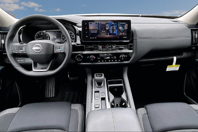 New 2026 Nissan Pathfinder SV w/ Cargo Package FWD image 5