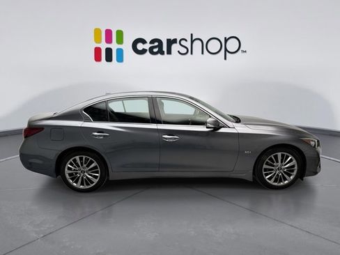 Used 2018 INFINITI Q50 Luxe w/ Essential Package (3.0T Luxe) image 6