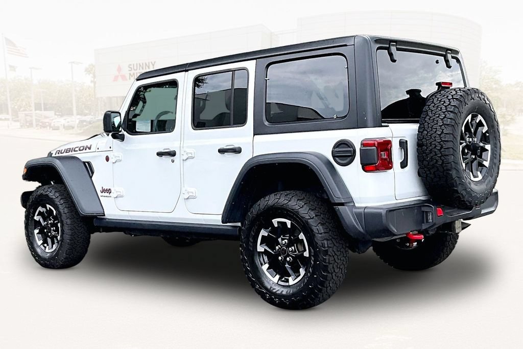 Used 2026 Jeep Wrangler Unlimited Rubicon AWD/4WD image 4