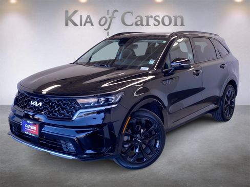 Certified 2022 Kia Sorento SX FWD image 1