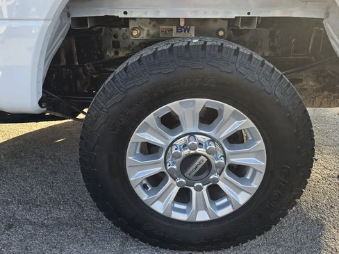 Used 2022 Ford F250 XLT w/ XLT Value Package image 23