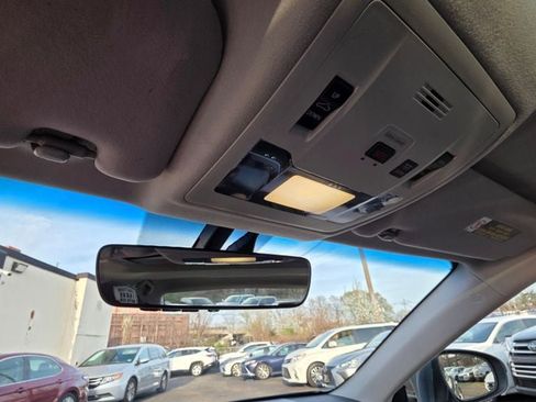 Used 2016 Lexus ES 350 w/ Navigation System Package FWD image 12