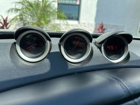 Used 2014 Nissan 370Z Coupe RWD image 34