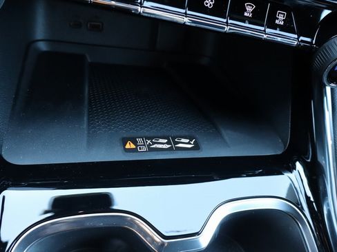 New 2026 Chevrolet Traverse LT w/ Driver Confidence Package image 14