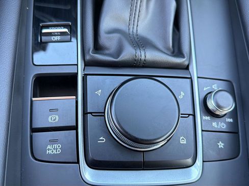 Used 2026 MAZDA MAZDA3 2.5 S Sedan w/ Preferred Pkg image 14