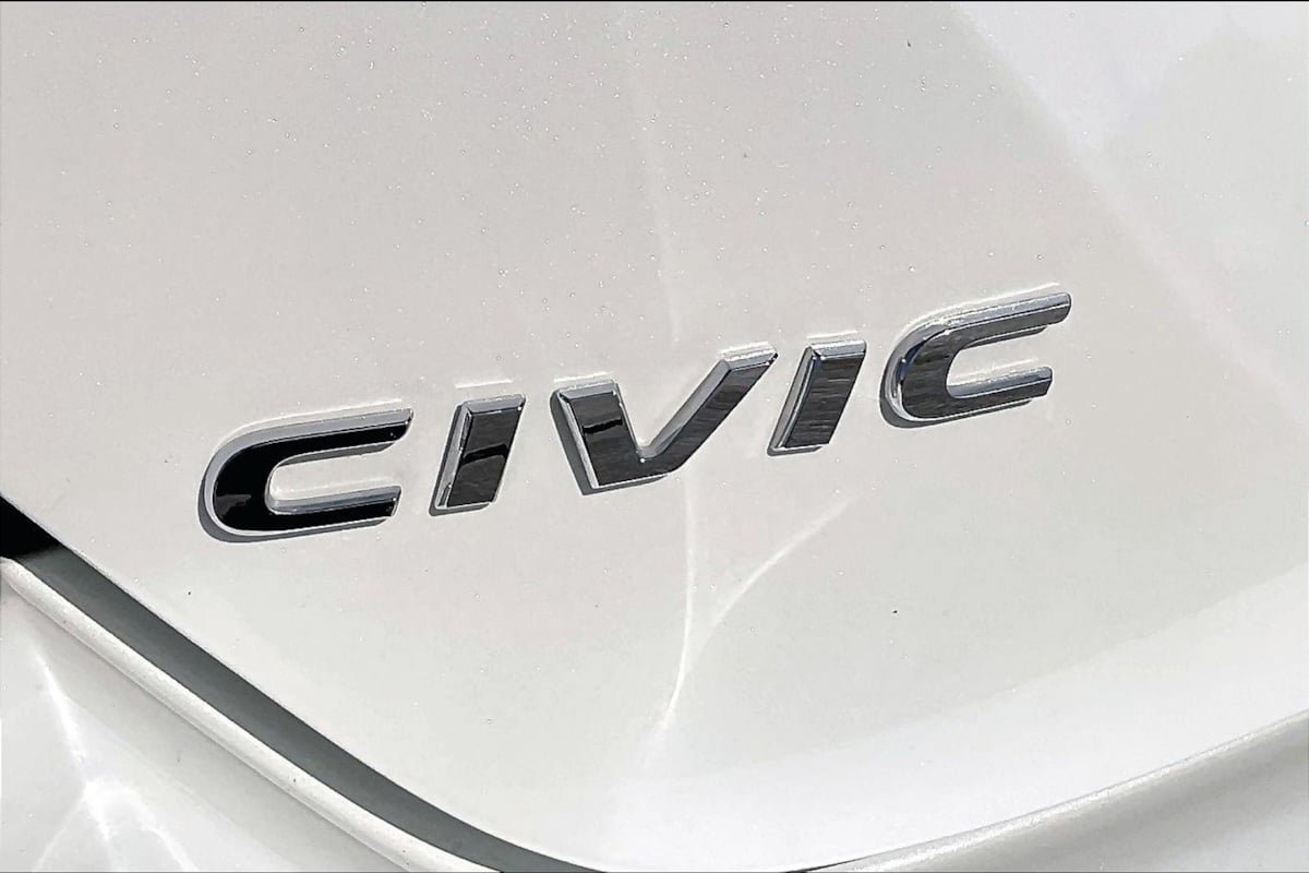 Used 2019 Honda Civic EX image 7