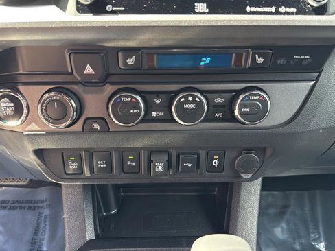 Used 2023 Toyota Tacoma TRD Sport w/ TRD Premium Sport Package AWD/4WD image 24
