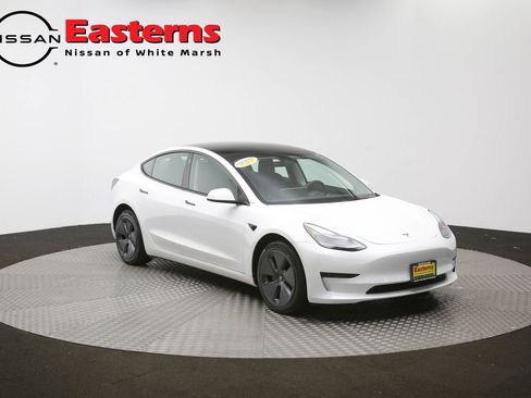 Used 2023 Tesla Model 3 Standard Range image 45