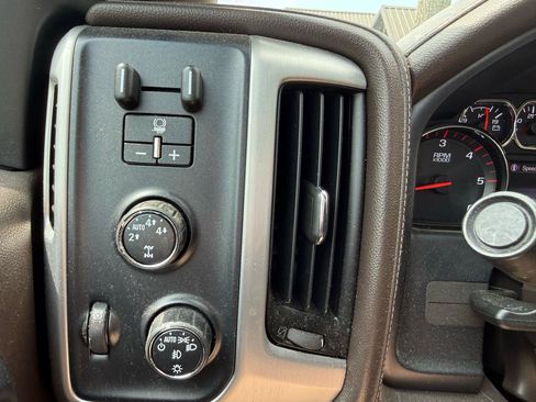 Used 2016 GMC Sierra 1500 SLT w/ SLT Premium Package AWD/4WD image 13