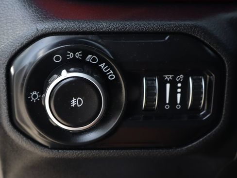 Used 2020 Jeep Wrangler Unlimited Rubicon AWD/4WD image 19
