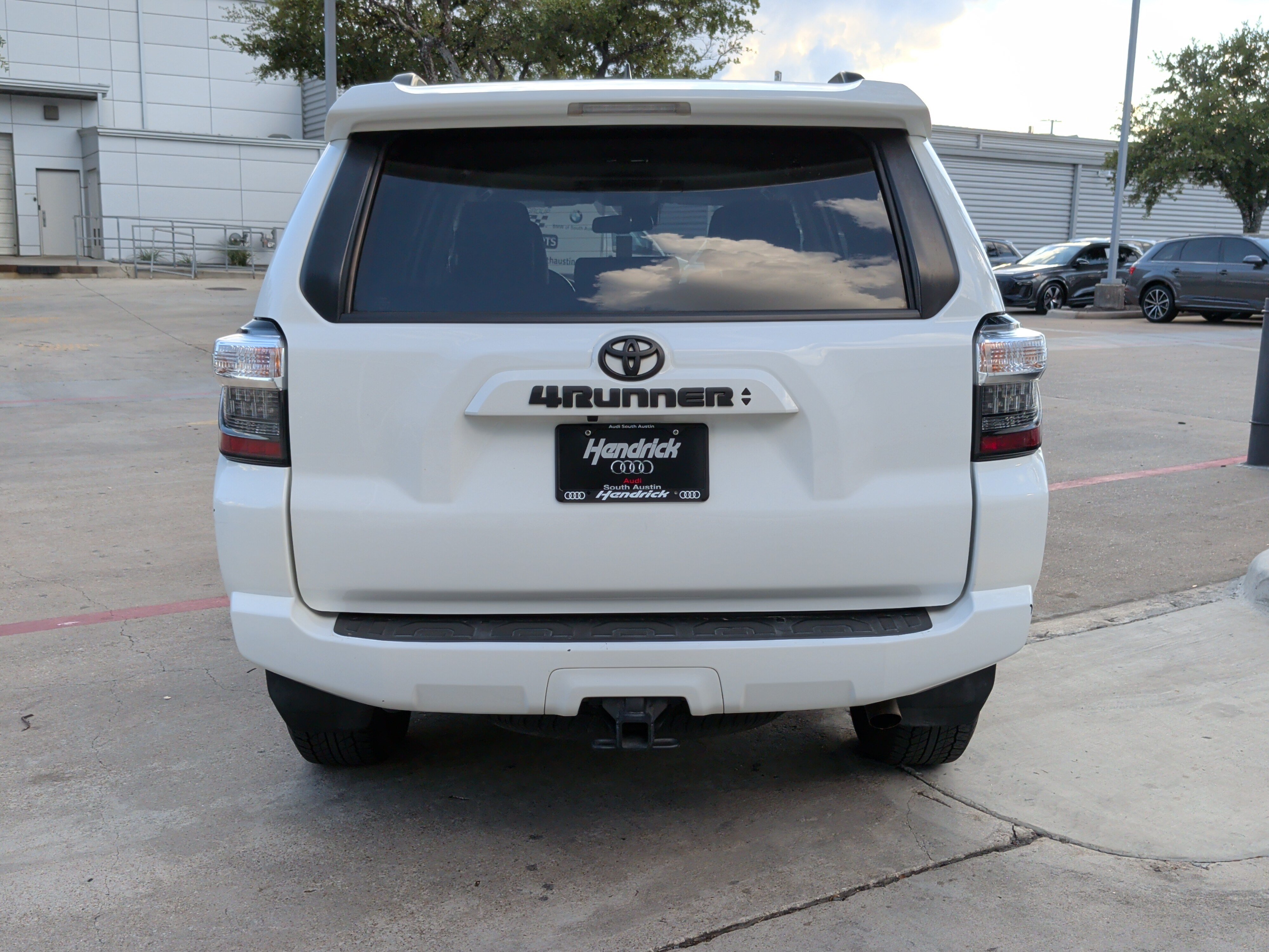 Used 2023 Toyota 4Runner SR5 Premium AWD/4WD image 9