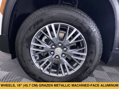 Certified 2026 Chevrolet Traverse LT FWD image 14