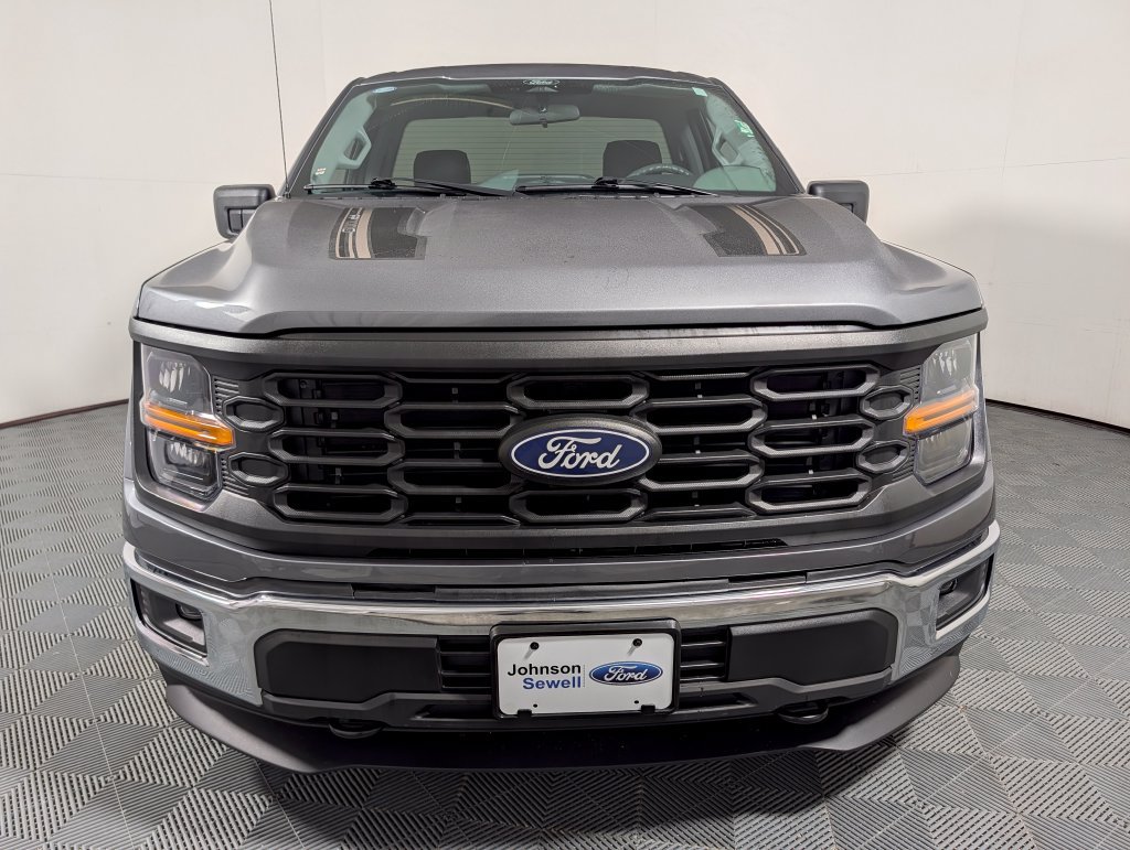 Used 2025 Ford F150 XL w/ Equipment Group 103A High AWD/4WD image 3