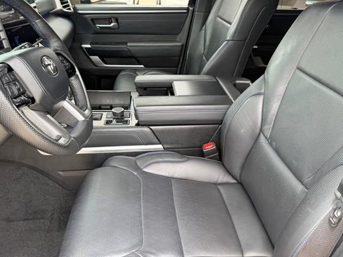 Used 2024 Toyota Sequoia Platinum AWD/4WD image 10