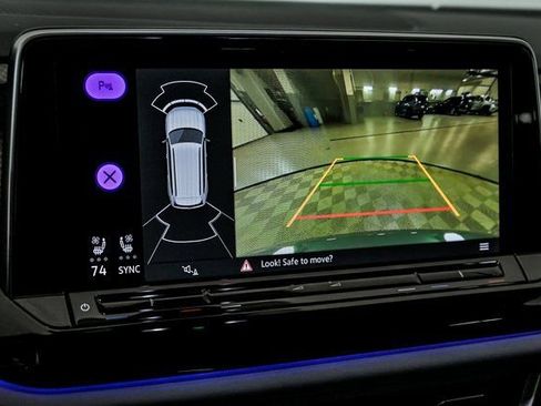 Certified 2025 Volkswagen Atlas Peak Edition SE image 20