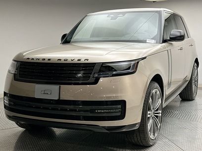 Used 2025 Land Rover Range Rover SE