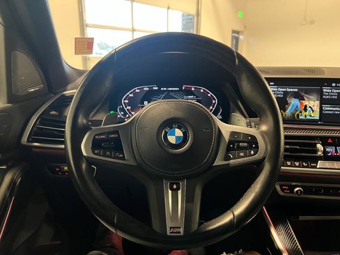 Used 2023 BMW X5 M50i w/ Executive Package image 11