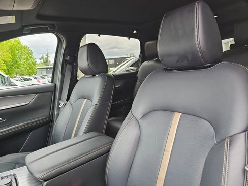 Used 2024 MAZDA CX-90 Plug-In Hybrid w/ Premium Plus image 25