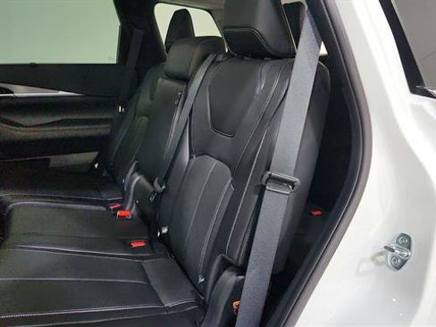 Used 2024 INFINITI QX60 Luxe w/ Vision Package FWD image 23