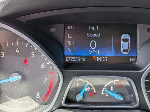 Used 2017 Ford Escape S FWD image 28