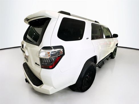 Used 2024 Toyota 4Runner SR5 Premium w/ Moonroof Package image 40