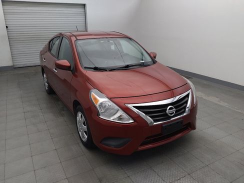 Used 2019 Nissan Versa SV FWD image 14