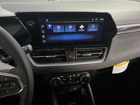 New 2026 Chevrolet TrailBlazer LT w/ Convenience Package FWD image 19