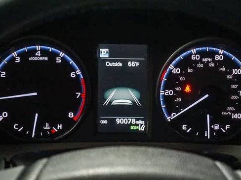 Certified 2017 Toyota RAV4 XLE image 26