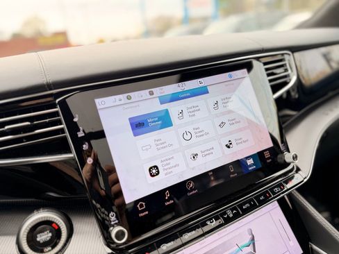 Used 2024 Jeep Grand Wagoneer L Series II w/ Quick Order Packagew 28T image 54