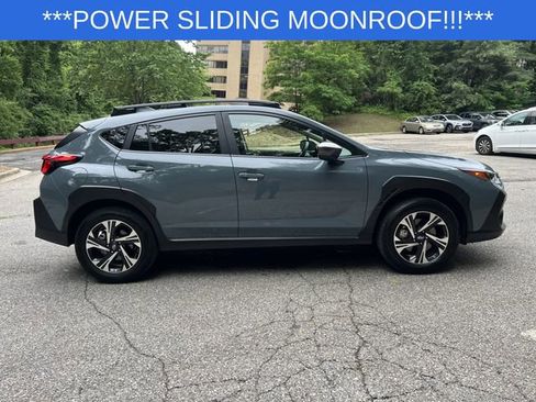Used 2025 Subaru Crosstrek 2.0i Premium AWD/4WD image 2
