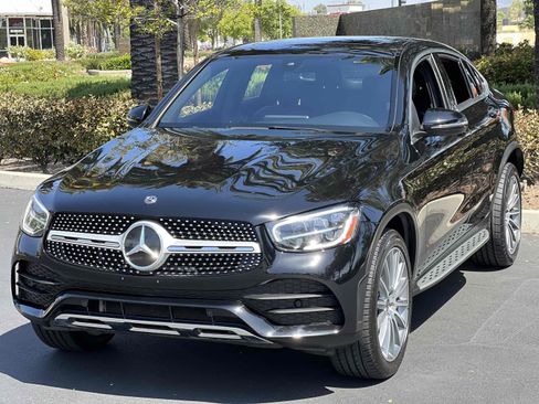 Used 2020 Mercedes-Benz GLC 300 4MATIC Coupe image 11