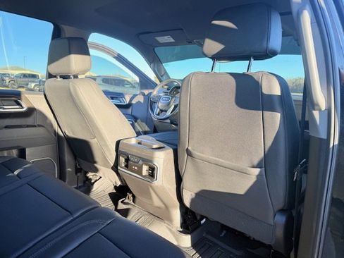 Used 2025 GMC Sierra 1500 SLT w/ SLT Premium Plus Package image 21