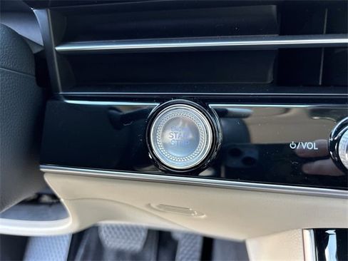 New 2026 Genesis GV70 2.5T Select image 33