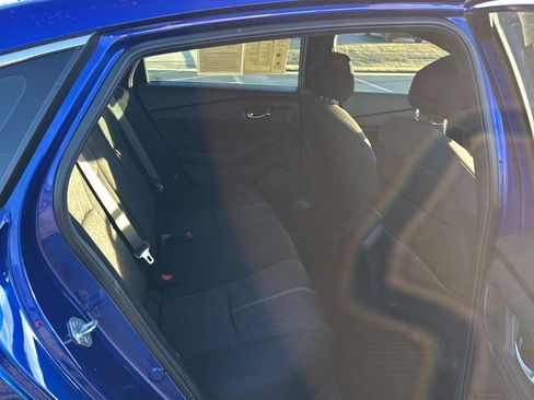 Used 2024 Honda Accord Sport image 11