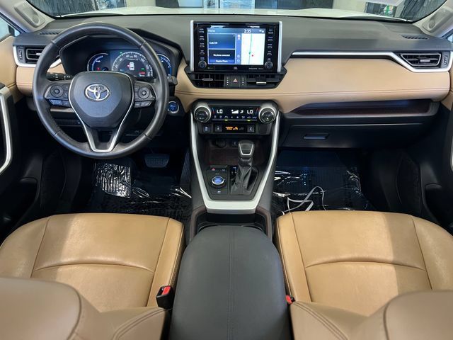 Used 2021 Toyota RAV4 Limited AWD/4WD image 36