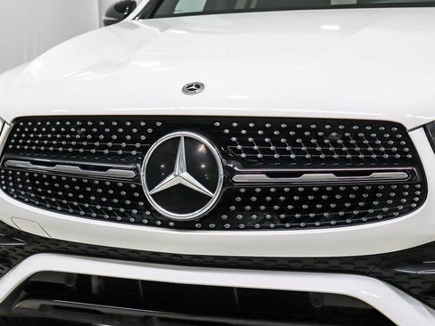 Used 2022 Mercedes-Benz GLC 300 image 8