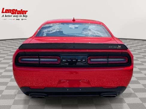 Used 2022 Dodge Challenger R/T Scat Pack RWD image 4
