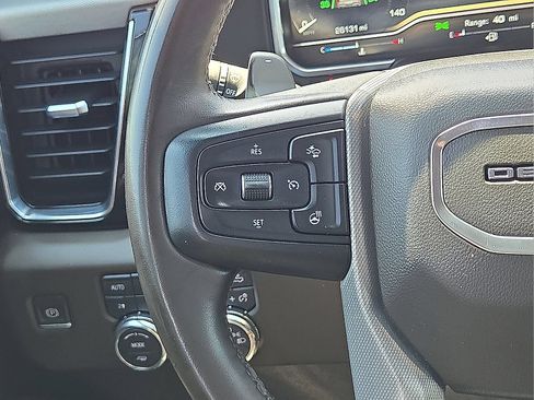 Used 2023 GMC Sierra 1500 Denali AWD/4WD image 19