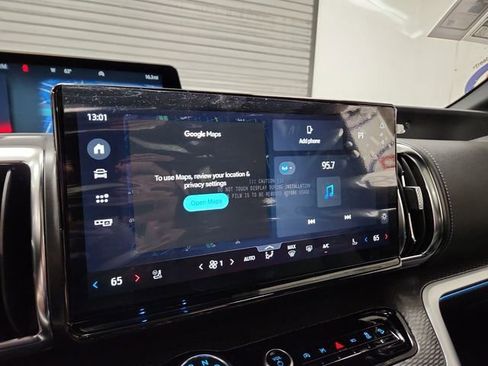 New 2026 Ford Expedition Platinum image 15