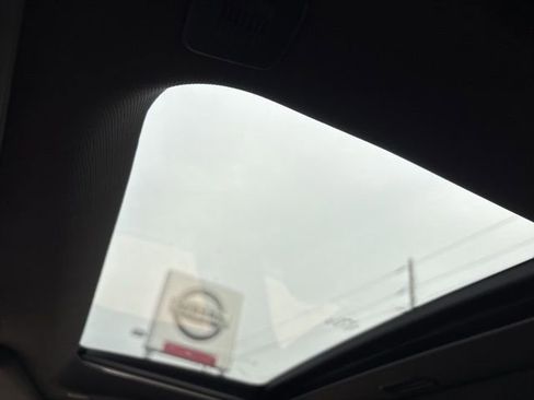 Used 2022 Dodge Charger SXT w/ Leather Interior Group image 23