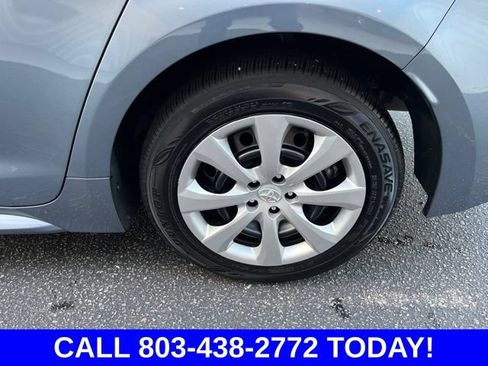 Used 2025 Toyota Corolla LE w/ Convenience Package FWD image 32