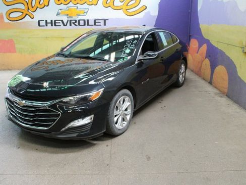 Used 2019 Chevrolet Malibu LT image 4
