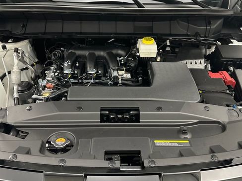 New 2025 Nissan Pathfinder Platinum w/ Cargo Package image 11