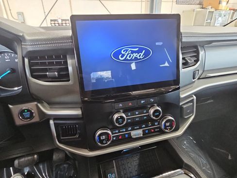Used 2024 Ford Expedition Max XLT AWD/4WD image 20