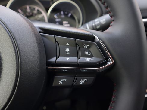 New 2025 MAZDA CX-5 Carbon Edition image 17