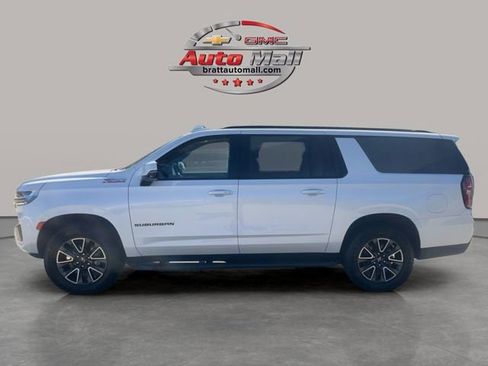 Used 2021 Chevrolet Suburban Z71 w/ Luxury Package image 2