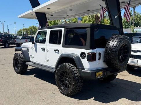 Used 2020 Jeep Wrangler Unlimited Sport S AWD/4WD image 4